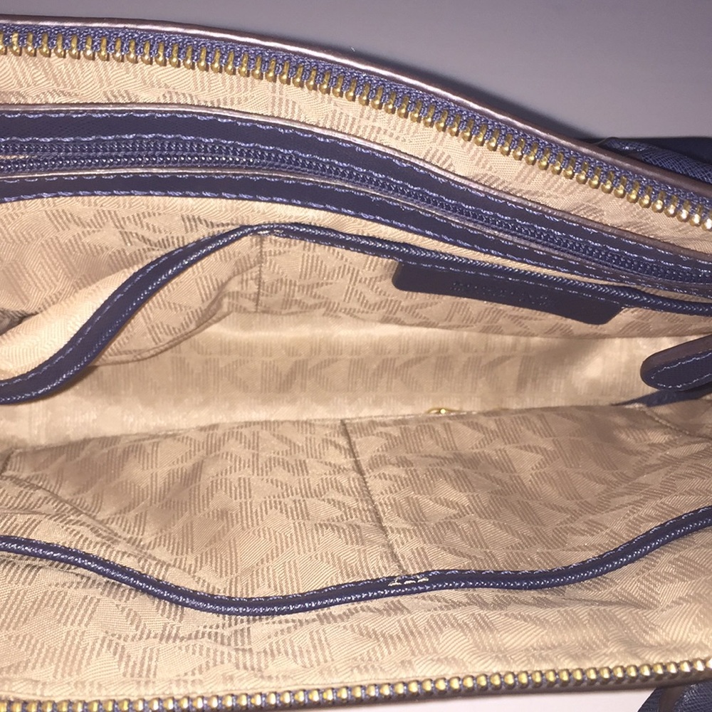 MICHAEL Michael Kors Bowling Bag Purse - Picture 3 of 5